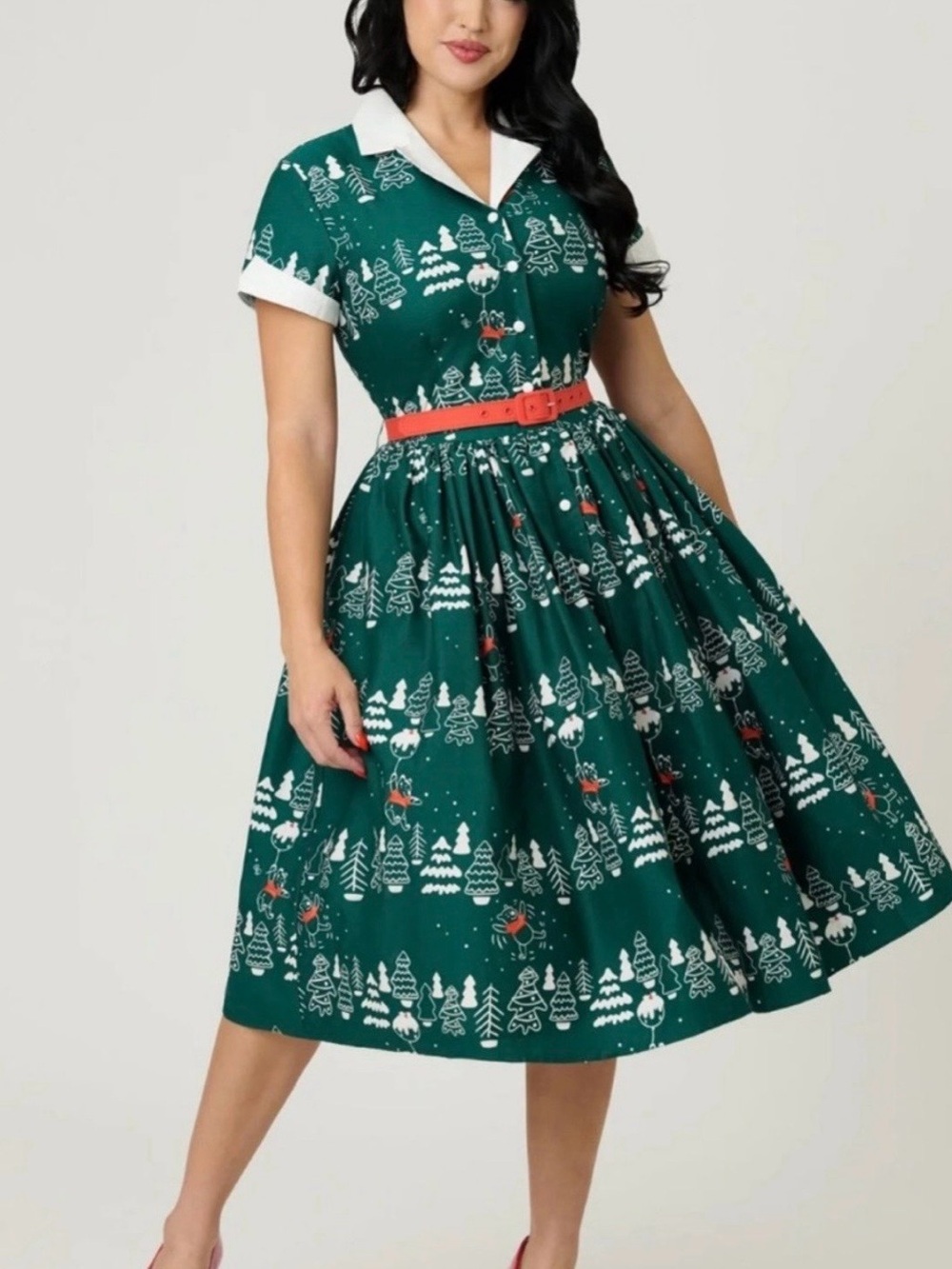 Disney Holiday by Unique Vintage Winnie The Pooh Belted Dress Size Large